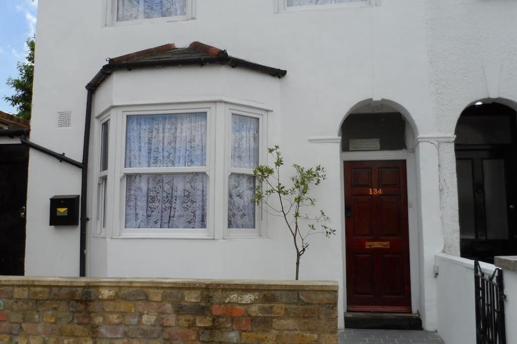 Bubblesbnb, 1 Bedroom Flat ロンドン エクステリア 写真